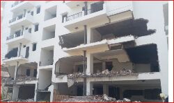 BSP नेता पर बरसी अफसरों की रहमत-शांत हो गए बाबा बुलडोजर BSP नेता पर बरसी अफसरों की रहमत-शांत हो गए बाबा बुलडोजर