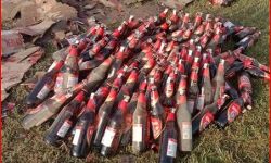 और जब सड़क पर दूर तक बिखर गई बियर की बोतलें..