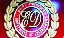 ED का CA के फ्लैट पर छापा- क्रिप्टो करेंसी मामले में सर्चिंग ED का CA के फ्लैट पर छापा- क्रिप्टो करेंसी मामले में सर्चिंग
