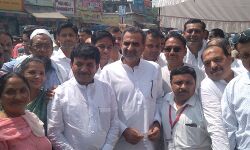 विधान परिषद चुनाव में जमकर बरसे वोट-शांतिपूर्ण मतदान से प्रशासन को राहत विधान परिषद चुनाव में जमकर बरसे वोट-शांतिपूर्ण मतदान से प्रशासन को राहत