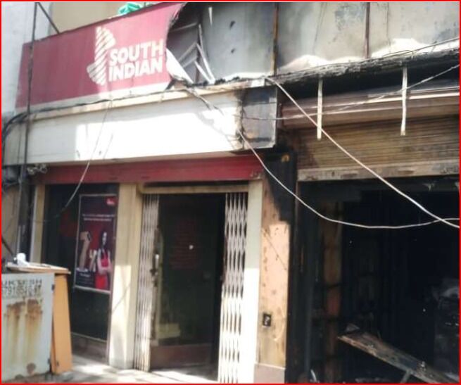 शॉर्ट सर्किट से ATM में लगी आग- उसमें भरे थे इतने रुपए