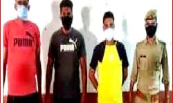 नशे में टल्ली सिपाहियों का तमंचे पर डिस्कों- तमंचेबाज अरेस्ट व सस्पेंड नशे में टल्ली सिपाहियों का तमंचे पर डिस्कों- तमंचेबाज अरेस्ट व सस्पेंड