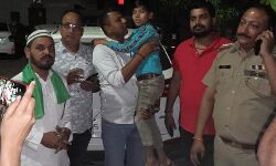 8 दिन पहले हुआ था अपहरण - कोतवाली पुलिस ने एनकाउंटर के बाद किया बरामद 8 दिन पहले हुआ था अपहरण - कोतवाली पुलिस ने एनकाउंटर के बाद किया बरामद