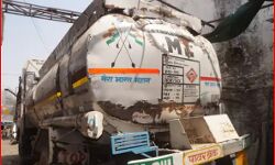 वेल्डिंग करते समय फटा सिलेंडर-ट्रक चालक की मौत-मिस्त्री झुलसा वेल्डिंग करते समय फटा सिलेंडर-ट्रक चालक की मौत-मिस्त्री झुलसा