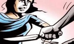 पत्नी ने किया घर से बाहर निकने का विरोध- पति ने किया जानलेवा हमला
