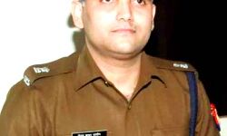 कुख्यात बदमाश पर 25 हजार का इनाम- हत्या में चल रहा फरार कुख्यात बदमाश पर 25 हजार का इनाम- हत्या में चल रहा फरार