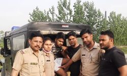 9 घंटे में दो एनकाउंटर - एक में डकैत तो दूसरे में शराब माफिया गिरफ्तार 9 घंटे में दो एनकाउंटर - एक में डकैत तो दूसरे में शराब माफिया गिरफ्तार