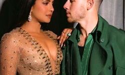 प्रियंका-निक की नन्हीं राजकुमारी का हुआ नामकरण प्रियंका-निक की नन्हीं राजकुमारी का हुआ नामकरण