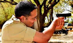 जांबाज IPS की अमरोहा में धमक- माफियाओं का दबेगा डंक जांबाज IPS की अमरोहा में धमक- माफियाओं का दबेगा डंक