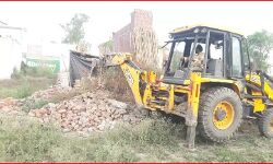 भू माफियाओं के हलक से निकाली ग्राम पंचायत की बेशकीमती जमीन भू माफियाओं के हलक से निकाली ग्राम पंचायत की बेशकीमती जमीन