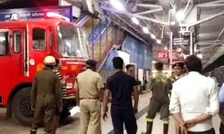 स्टेशन पर खड़ी मालगाड़ी की बोगी में आग लगने से मची खलबली