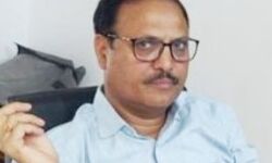 भ्रष्टाचार पर प्रहार-5 लाख की घूस लेते आईएएस अफसर गिरफ्तार भ्रष्टाचार पर प्रहार-5 लाख की घूस लेते आईएएस अफसर गिरफ्तार