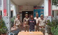 अवैध हथियार एवं चोरी की बाइक के साथ एक अरेस्ट