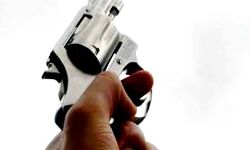 विवाह के समारोह की भोज में हर्ष फायर