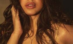 भूमि पेडनेकर ने शेयर किया ब्रेक-डे वीडियो भूमि पेडनेकर ने शेयर किया ब्रेक-डे वीडियो