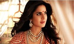 वीट ने कैटरीना कैफ के साथ शुरू किया अपना नया कैम्पेन द बेटर वे टू वैक्स