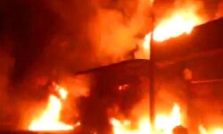 कंपनी में लगी आग- एक की मौत