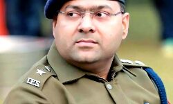 लापरवाही पर SSP का सख्त रूख- सिपाही किया सस्पेंड-CO की जांच शुरू लापरवाही पर SSP का सख्त रूख- सिपाही किया सस्पेंड-CO की जांच शुरू