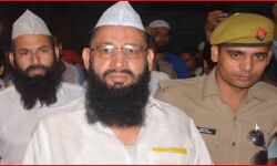 पूर्व मंत्री याकूब कुरैशी के घर कुर्की वारंट चप्पा - दबिशें भी जारी पूर्व मंत्री याकूब कुरैशी के घर कुर्की वारंट चप्पा - दबिशें भी जारी