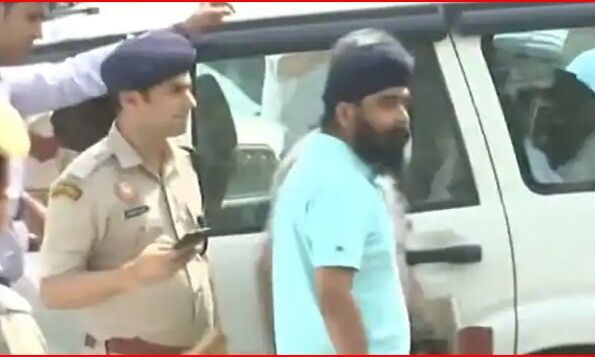 हाई वोल्टेज ड्रामा- अगवा किए गए बीजेपी नेता को छुड़ाकर ला रही दिल्ली पुलिस