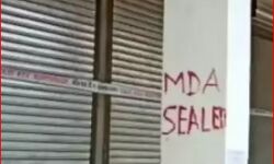 कांप्लेक्स निर्माण के बाद MDA को पता चला दुकाने हैं अवैध- लगाई सील कांप्लेक्स निर्माण के बाद MDA को पता चला दुकाने हैं अवैध- लगाई सील