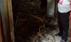 गोदाम में लगी ऐसी भीषण आग साइकिलों का लोहा तक पिघला गोदाम में लगी ऐसी भीषण आग साइकिलों का लोहा तक पिघला