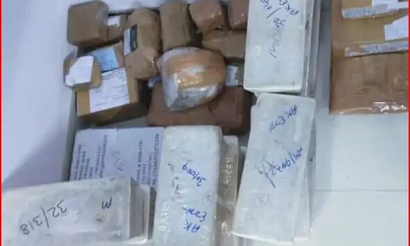 बस के केबिन और डिग्गी के भीतर भरा मिला चांदी का खजाना-खुली रह गई आंखे