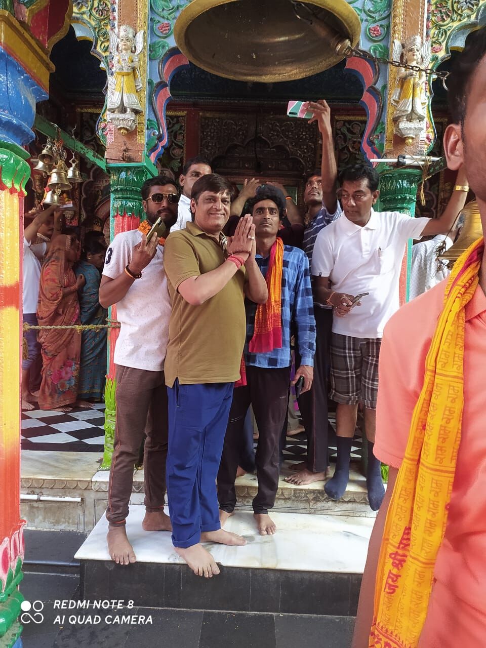 समाजसेवी मनीष चौधरी ने किये रामलला व हनुमान गढी के दर्शन