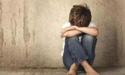 गाडी साफ ना करने पर प्रधानाध्यापक ने छात्र को पिटाई के बाद पेन से गोदा? गाडी साफ ना करने पर प्रधानाध्यापक ने छात्र को पिटाई के बाद पेन से गोदा?