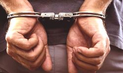 हथियारों के साथ लश्कर के आतंकवादियों का सहयोगी गिरफ्तार