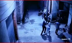 नशे में धुत सिपाही ने काटा बवाल- युवक की कर दी पिटाई-अब हुआ सस्पेंड नशे में धुत सिपाही ने काटा बवाल- युवक की कर दी पिटाई-अब हुआ सस्पेंड