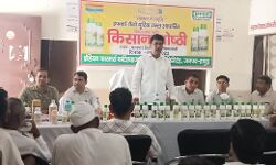 उप कृषि निदेशक ने किसानों को दी EKYC की जानकारी उप कृषि निदेशक ने किसानों को दी EKYC की जानकारी