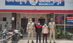 पुलिस ने हासिल की बड़ी कामयाबी-किये दो वारंटी गिरफ्तार