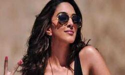 नेपोटिजम को लेकर करण जौहर के बचाव में आयी अभिनेत्री नेपोटिजम को लेकर करण जौहर के बचाव में आयी अभिनेत्री