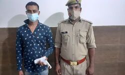 चेकिंग के दौरान तमंचे एवं कारतूस के साथ एक गिरफ्तार चेकिंग के दौरान तमंचे एवं कारतूस के साथ एक गिरफ्तार