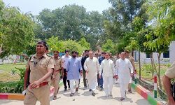 सरकार की योजनाओं को सभी पात्र लोगों तक पहुंचाएं अधिकारी- भूपेंद्र चौधरी सरकार की योजनाओं को सभी पात्र लोगों तक पहुंचाएं अधिकारी- भूपेंद्र चौधरी