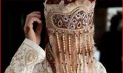 दुल्हन लेने के लिए बारात लेकर पहुंचा दूल्हा-घर पर लगा मिला ताला दुल्हन लेने के लिए बारात लेकर पहुंचा दूल्हा-घर पर लगा मिला ताला