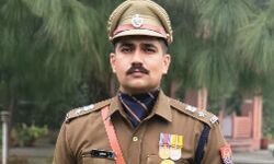 लापरवाही पर गिरी गाज- चौकी इंचार्ज एसएसपी ने किया निलंबित