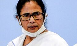 भागवत की यात्रा के दौरान राज्य में उचित सुरक्षा सुनिश्चित करेंः ममता भागवत की यात्रा के दौरान राज्य में उचित सुरक्षा सुनिश्चित करेंः ममता