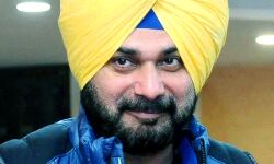 गर्दिशों में सितारे- नवजोत सिद्धू को 1 साल बामशक्कत कैद की सजा गर्दिशों में सितारे- नवजोत सिद्धू को 1 साल बामशक्कत कैद की सजा