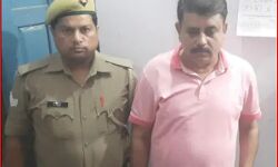 कानून के लंबे हाथ-हत्या करके फरार हुआ 24 साल बाद गिरफ्तार कानून के लंबे हाथ-हत्या करके फरार हुआ 24 साल बाद गिरफ्तार