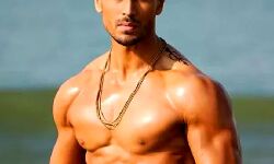 टाइगर श्रॉफ ने जीवन का सबसे चुनौतीपूर्ण शेड्यूल पूरा किया टाइगर श्रॉफ ने जीवन का सबसे चुनौतीपूर्ण शेड्यूल पूरा किया