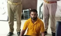 आबकारी विभाग ने पकड़ी कच्ची दारू-एक अरेस्ट, मुकदमा हुआ दर्ज आबकारी विभाग ने पकड़ी कच्ची दारू-एक अरेस्ट, मुकदमा हुआ दर्ज