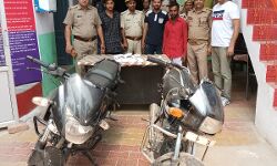 देवबंद में हुई लूट का खुलासा-मुठभेड़ में तीन गिरफ्तार-माल बरामद