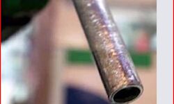 कई शहरों में पेट्रोल खत्म-एटीएम में रुपए नहीं- लंका की तरह यह देश