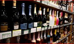 शराब के शौकीनों की आई मौज- इंपोर्टेड शराब अब दिल्ली के रेट पर शराब के शौकीनों की आई मौज- इंपोर्टेड शराब अब दिल्ली के रेट पर