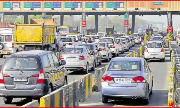 टोल टैक्स पर रार-आर पार की लड़ाई का ऐलान- 4 दिन टोल फ्री