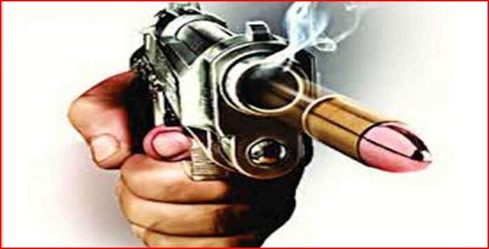 खेत से घर लौट रहे किसान पर चलाई गोलियां-घात लगाए बैठे थे बदमाश खेत से घर लौट रहे किसान पर चलाई गोलियां-घात लगाए बैठे थे बदमाश