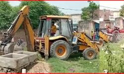 मुजफ्फरनगर में चला बाबा का बुलडोजर- 20 करोड़ की जमीन कब्जा मुक्त