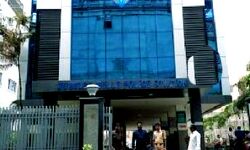 नाबालिग से चलती कार में गैंगरेप- गई थी हाईप्रोफाइल पार्टी में